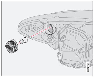 Volvo C30. Cambio de bombillas