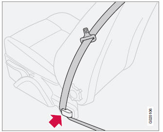 Volvo C30. Cinturón de seguridad